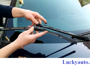 Những Cách Giúp Chổi Gạt Mưa Mercedes Bền Hơn